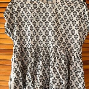 Anthropologie Pilcro Woven Top: Size M. Black and White, Like New
